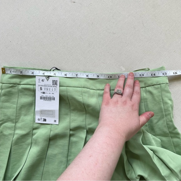 NWT ZARA Bloggers Fav Skort Light Green Tennis Mini Skirt Pleated Size Small - Picture 10 of 11